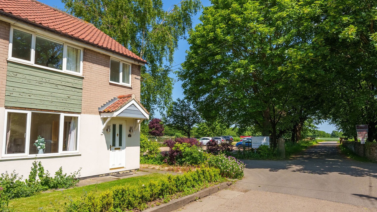 Photo of Others in Loversall