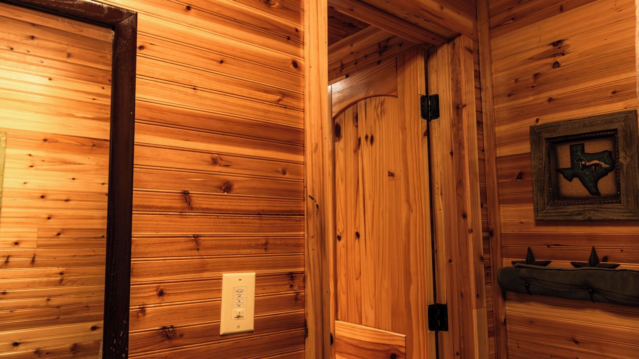 Photo of Bathroom in Mead