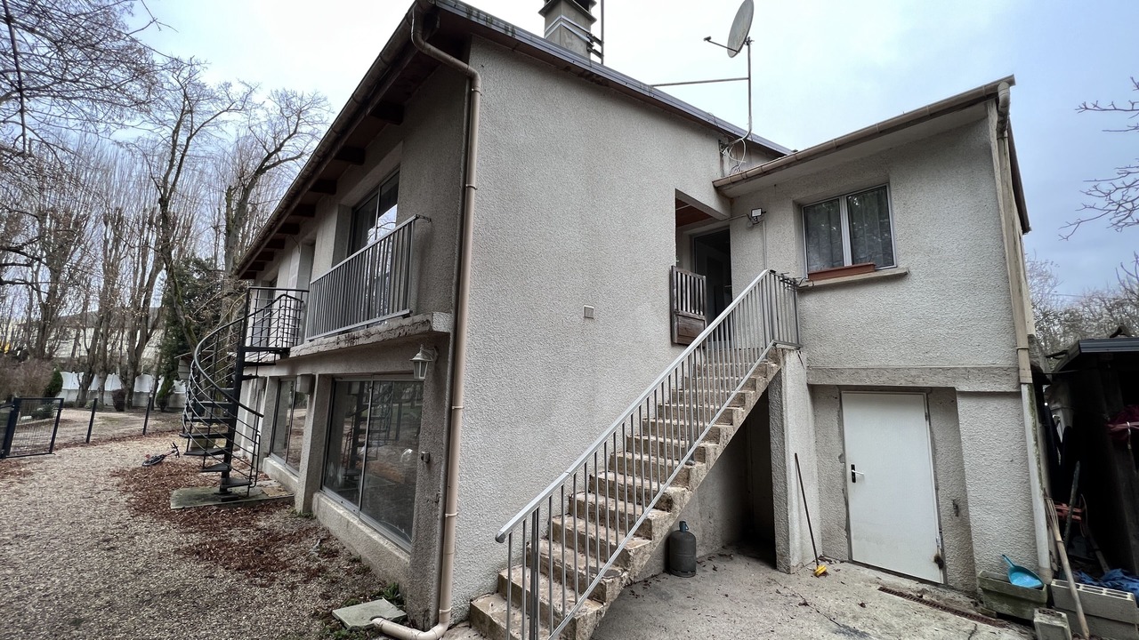 Photo of Outdoor in Acheres