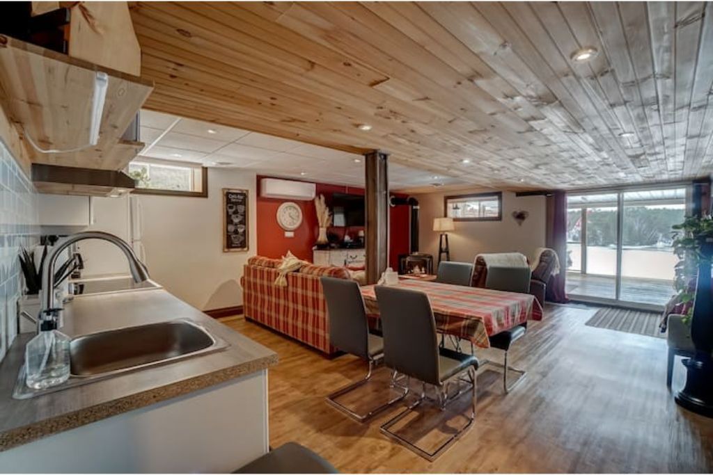 Photo of Livingroom in Val-des-Bois