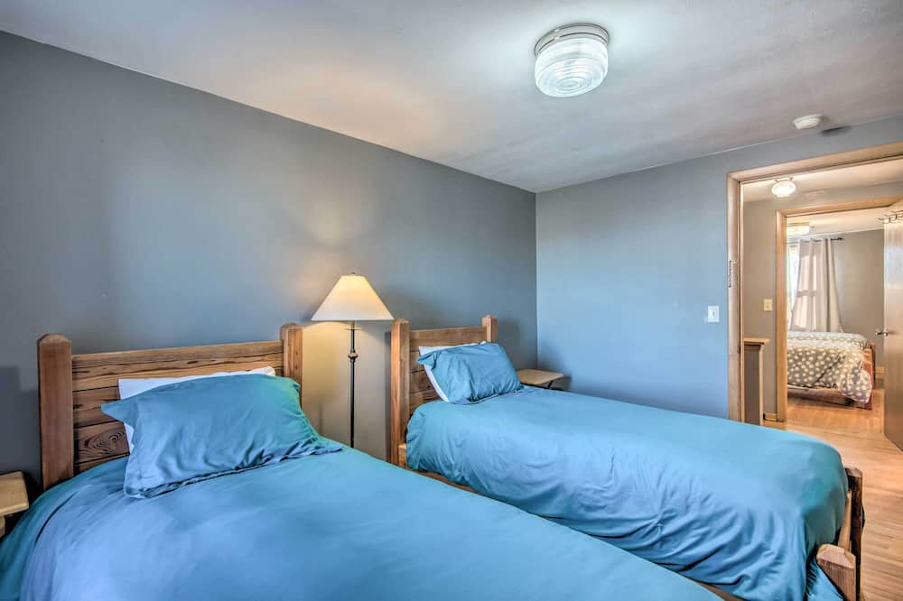 Photo of Bedroom in Coon Rapids