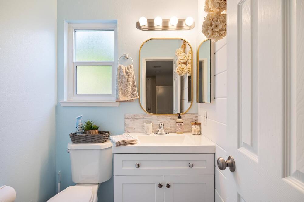 Photo of Bathroom in Sacramento