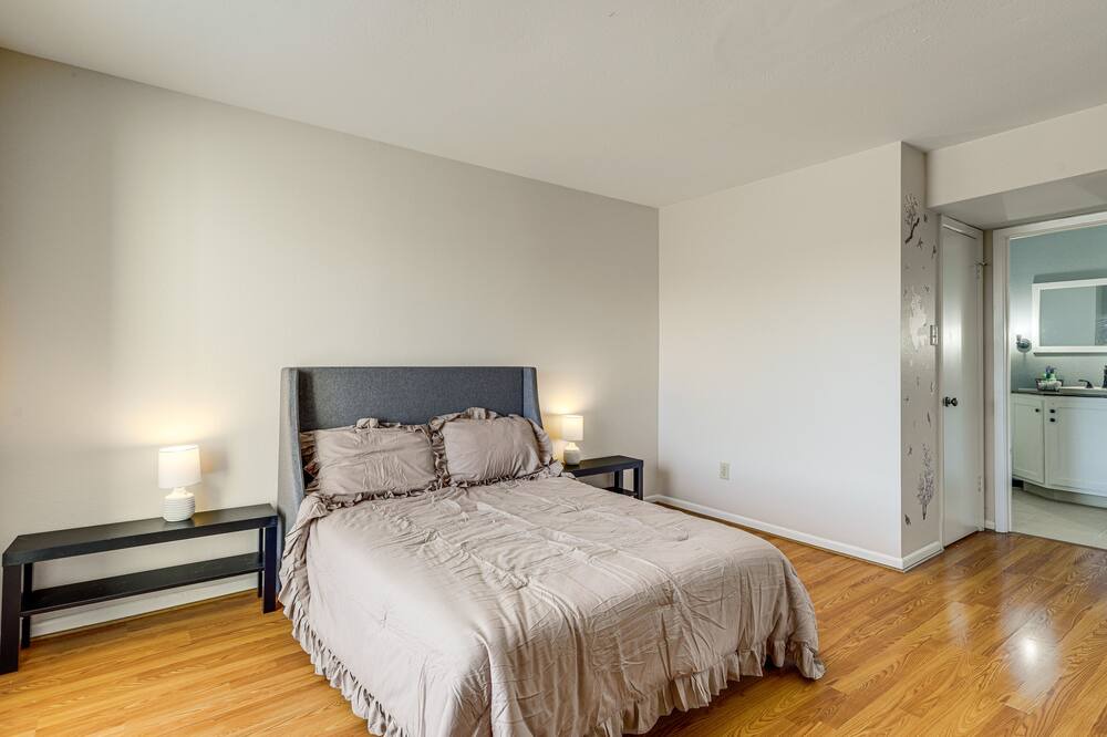 Photo of Bedroom in South Main