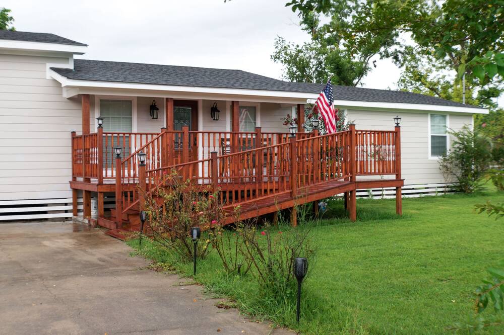 Photo of Outdoor in Lake Charles