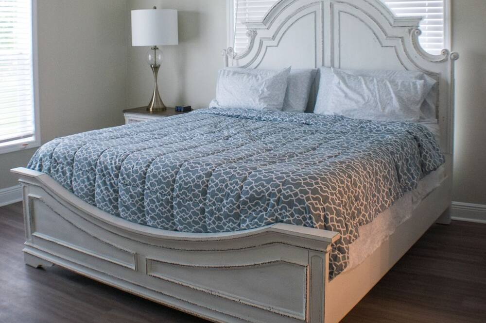 Photo of Bedroom in Lake Charles