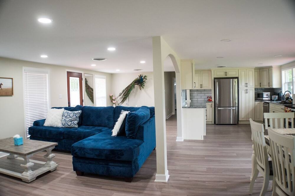 Photo of Livingroom in Lake Charles