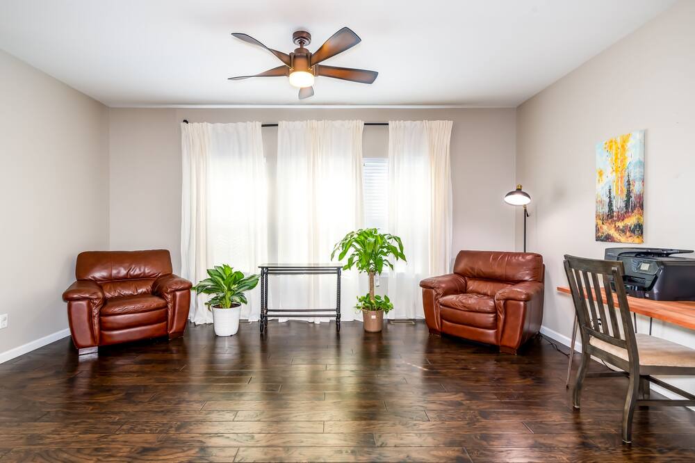 Photo of Livingroom in Grantwood Village