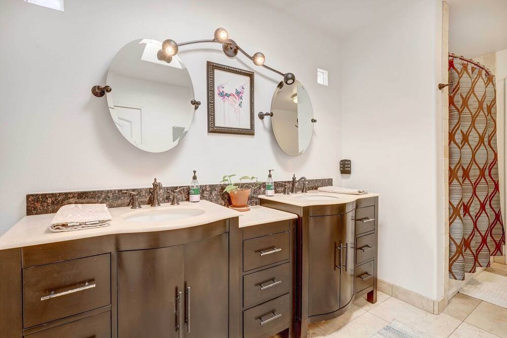 Photo of Bathroom in Los Duranes