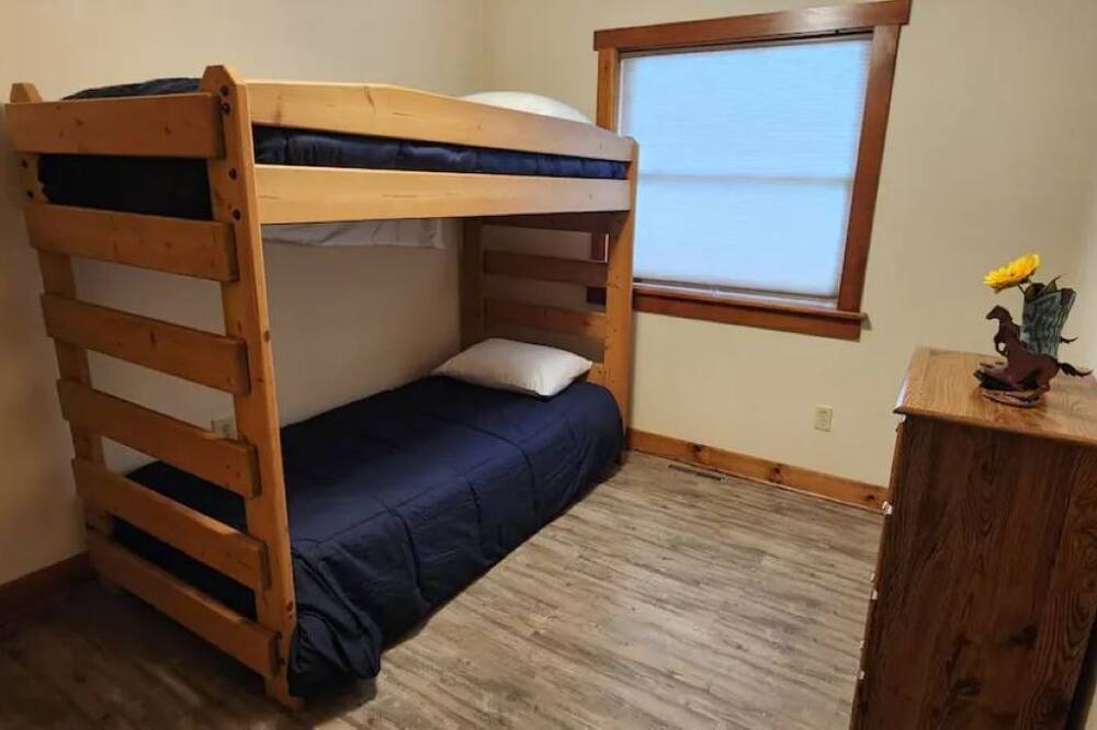 Photo of Bedroom in Newville