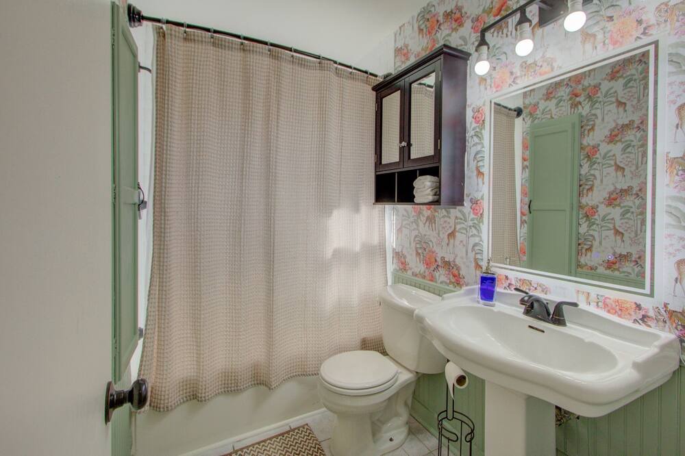 Photo of Bathroom in Claremore