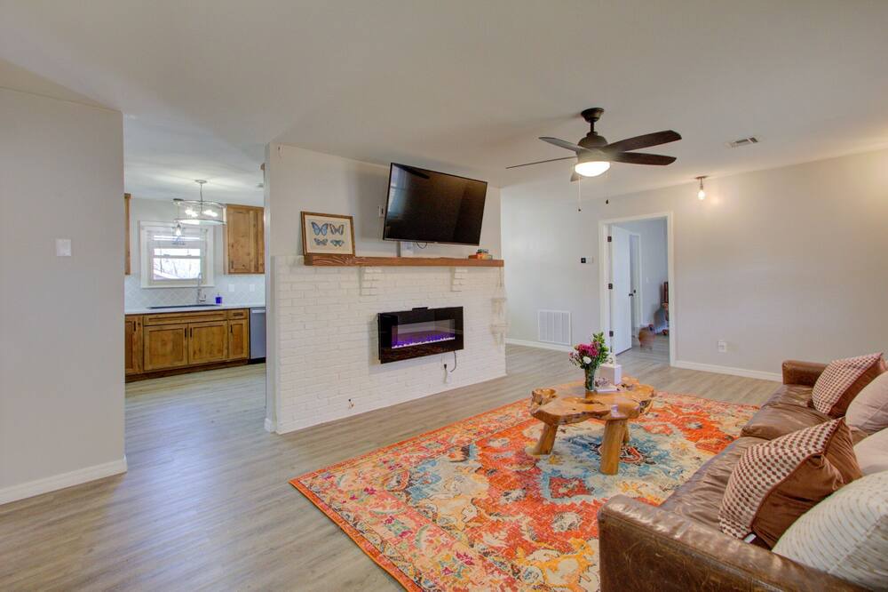 Photo of Livingroom in Claremore