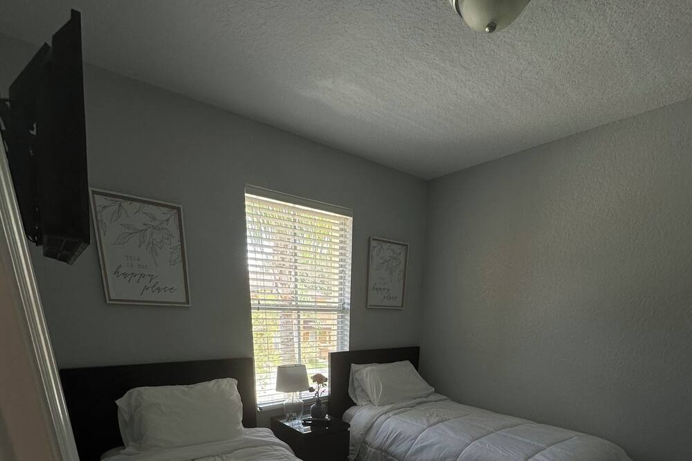 Photo of Bedroom in Wellington