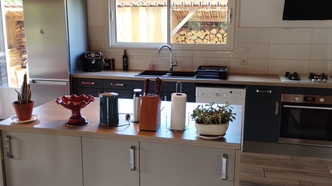 Photo of Kitchen in Parentis-en-Born