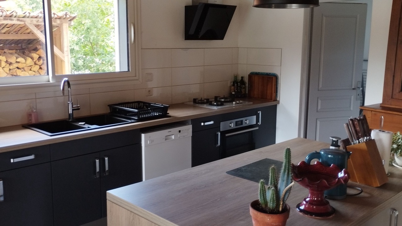 Photo of Kitchen in Parentis-en-Born