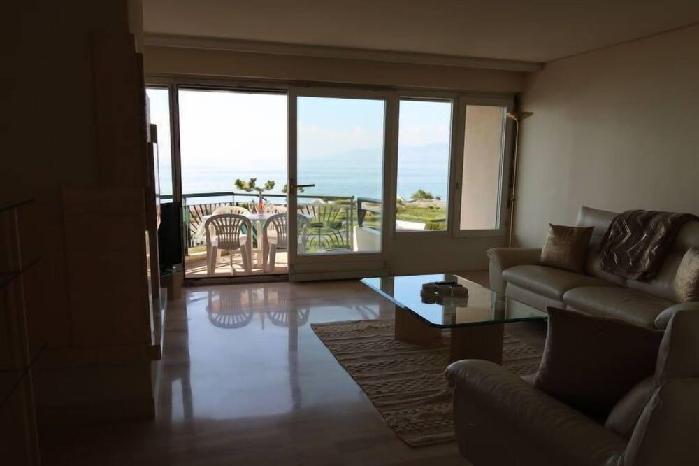 Photo of Livingroom in Villeneuve