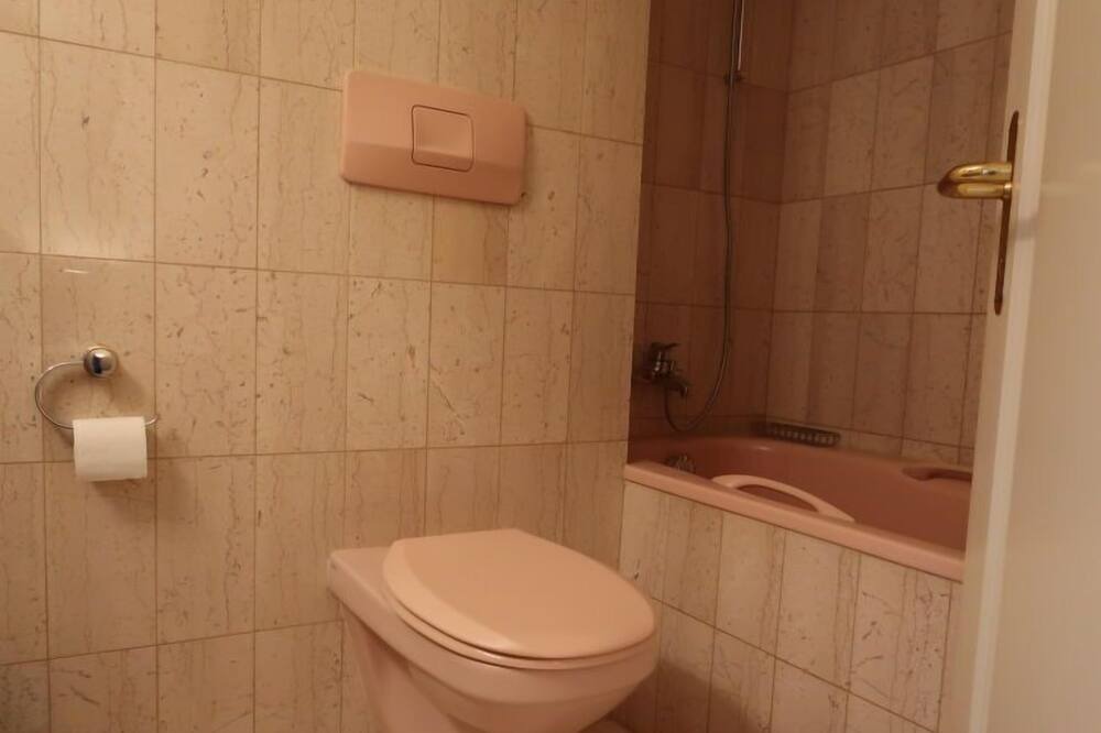 Photo of Bathroom in Villeneuve