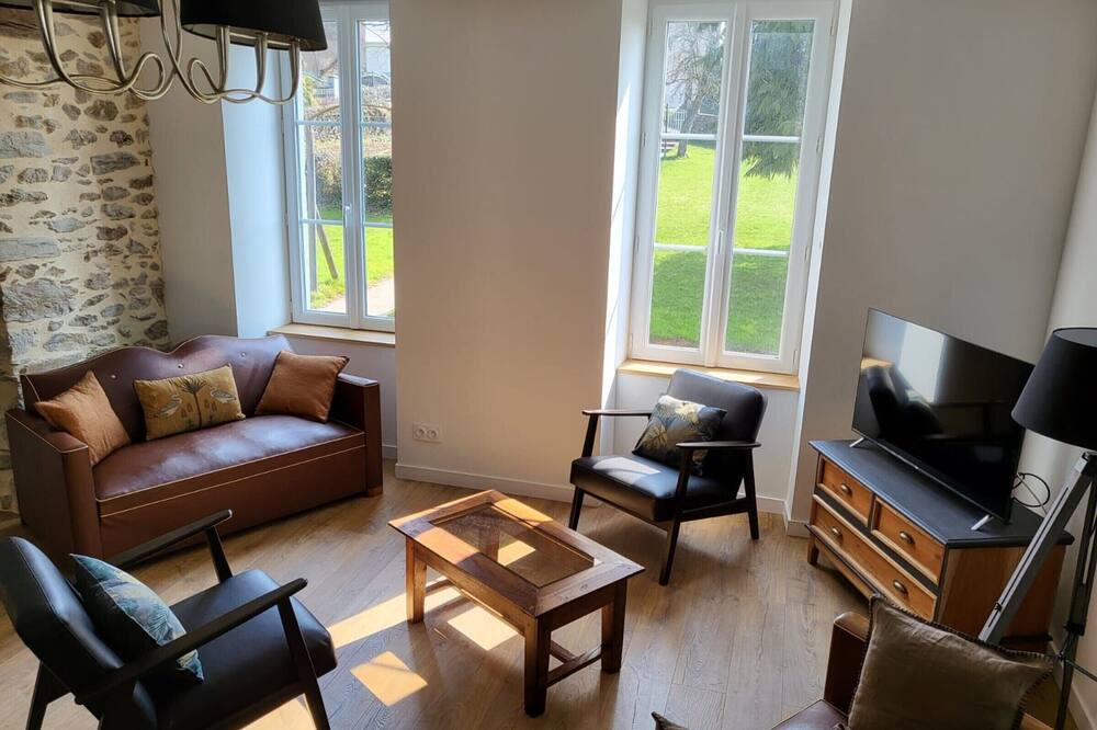 Photo of Livingroom in Rieupeyroux