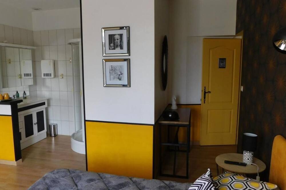 Photo of Bathroom in Cahuzac-sur-Adour