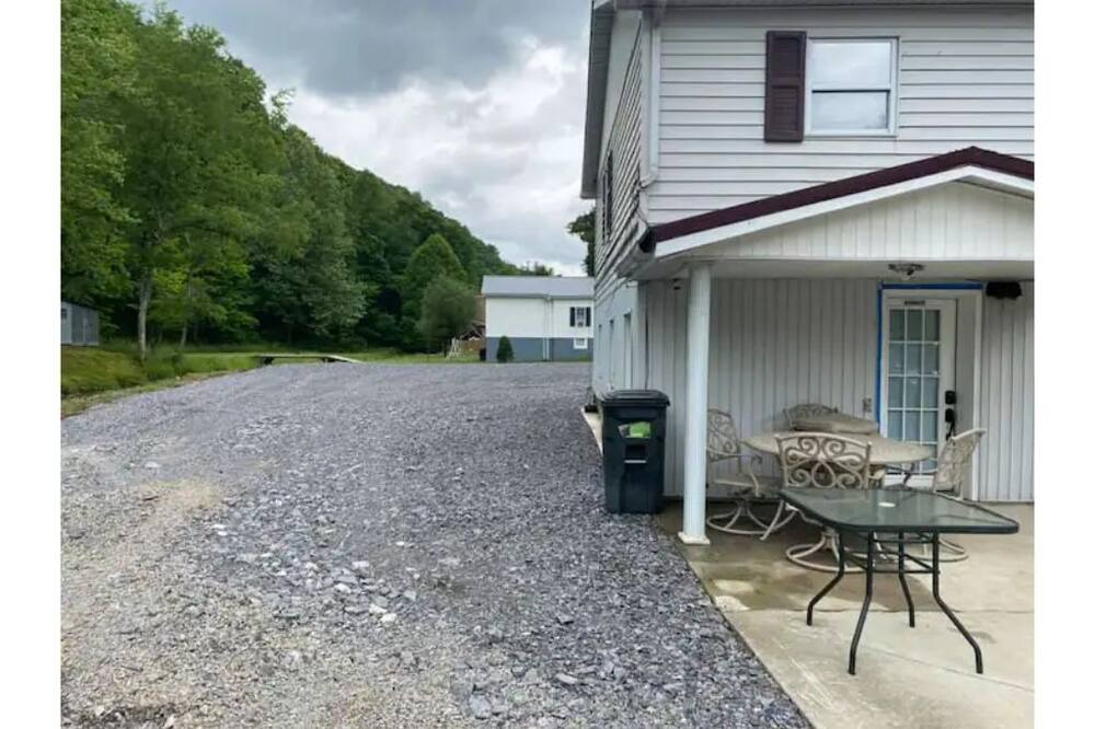 Photo of Outdoor in Bluewell