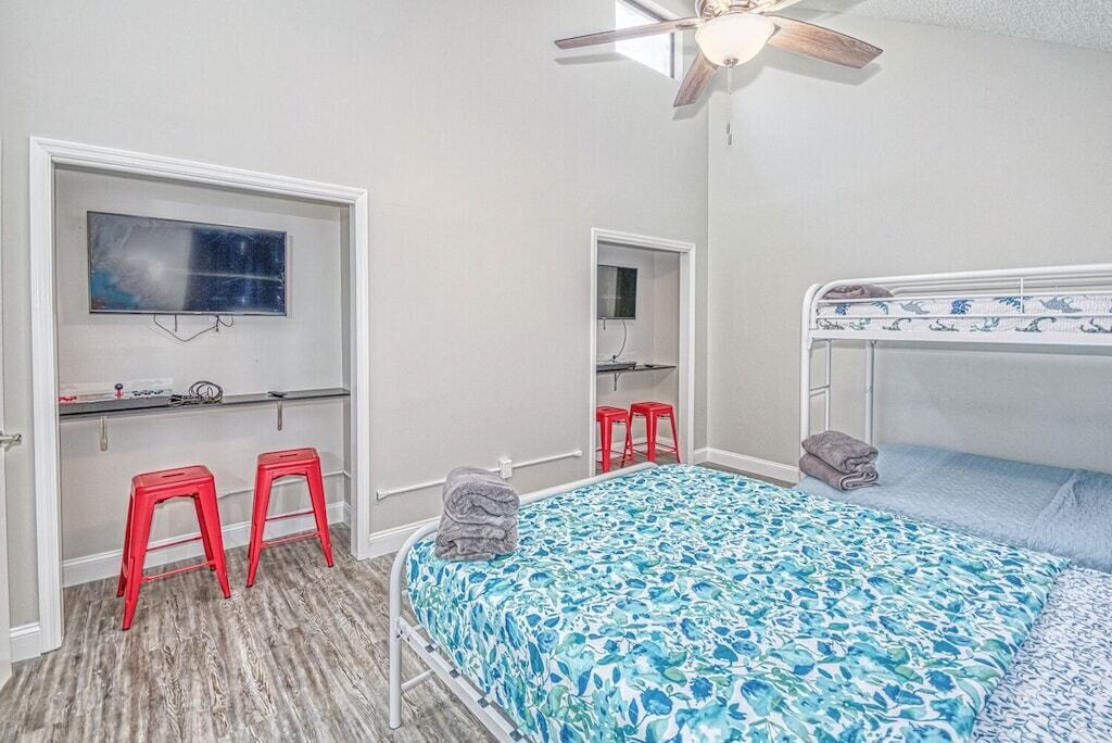 Photo of Others in Tallahassee