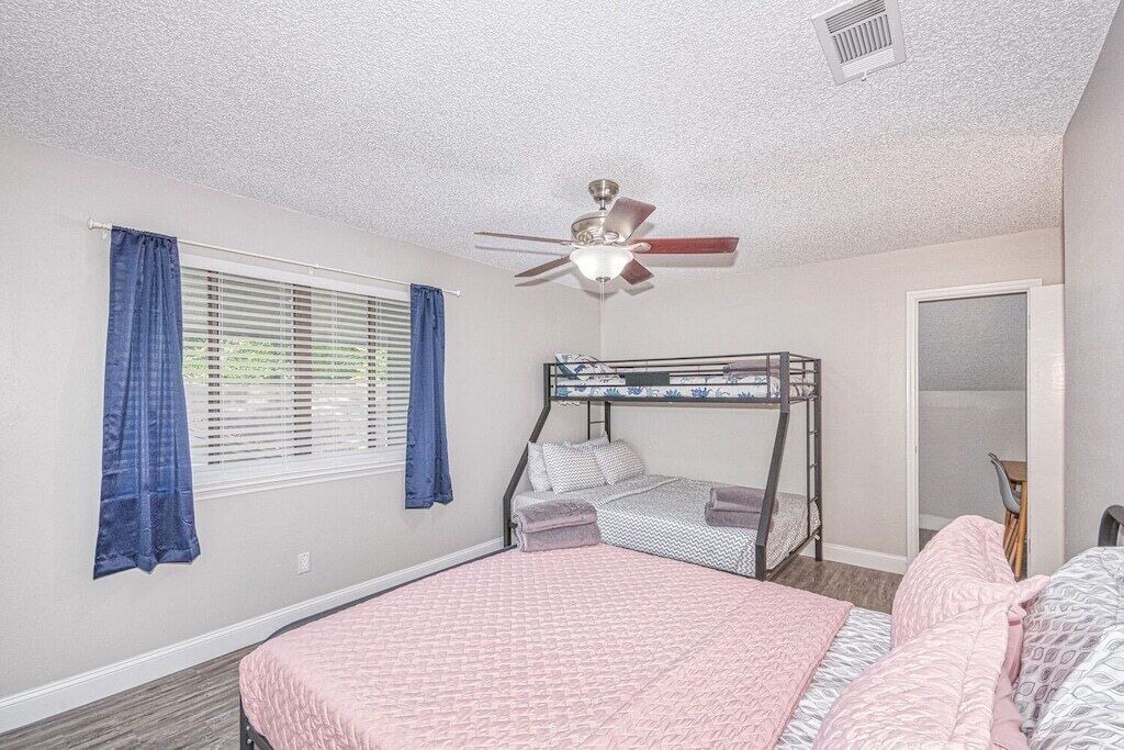 Photo of Others in Tallahassee