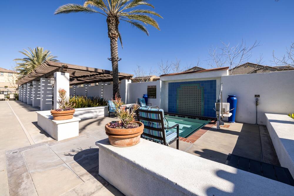 Photo of Outdoor in Upland