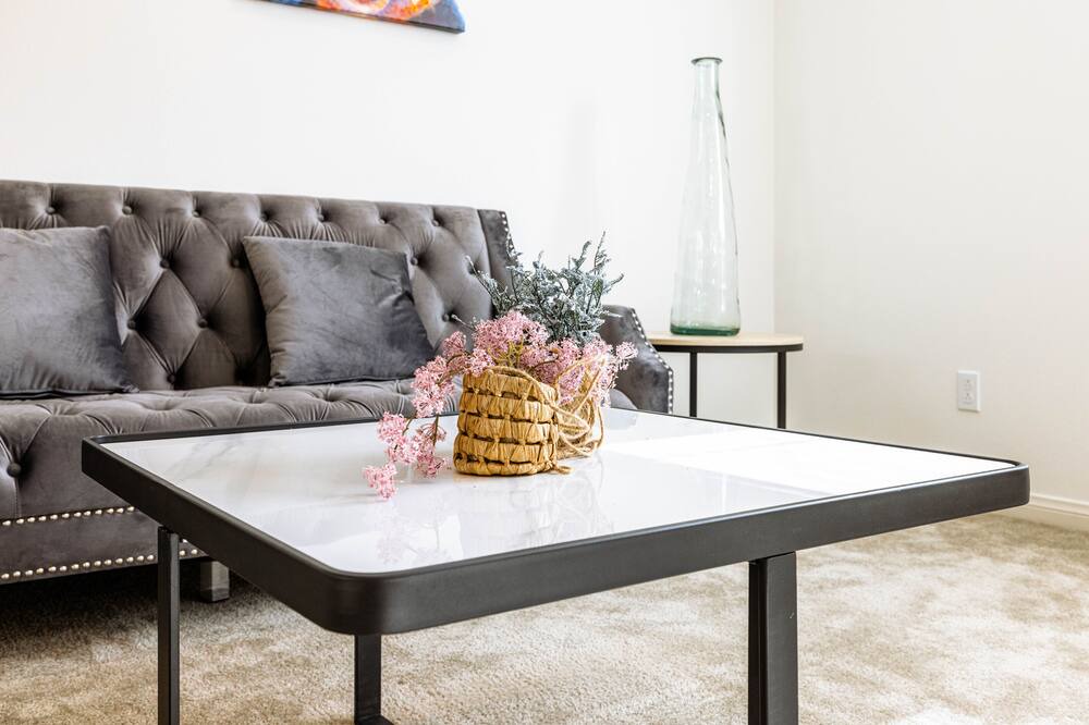Photo of Livingroom in Upland