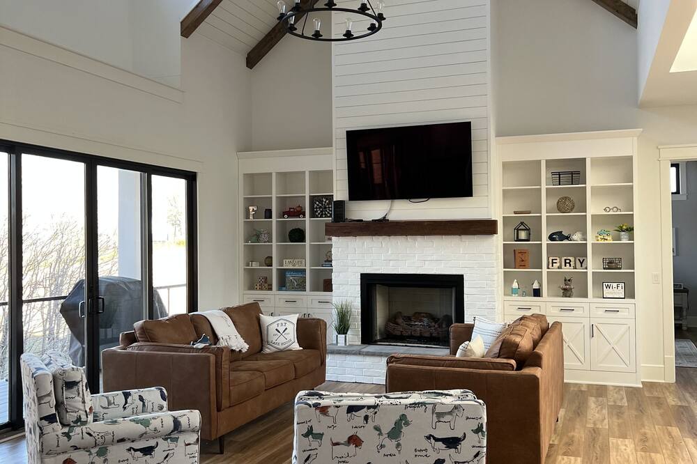 Photo of Livingroom in Union Hall