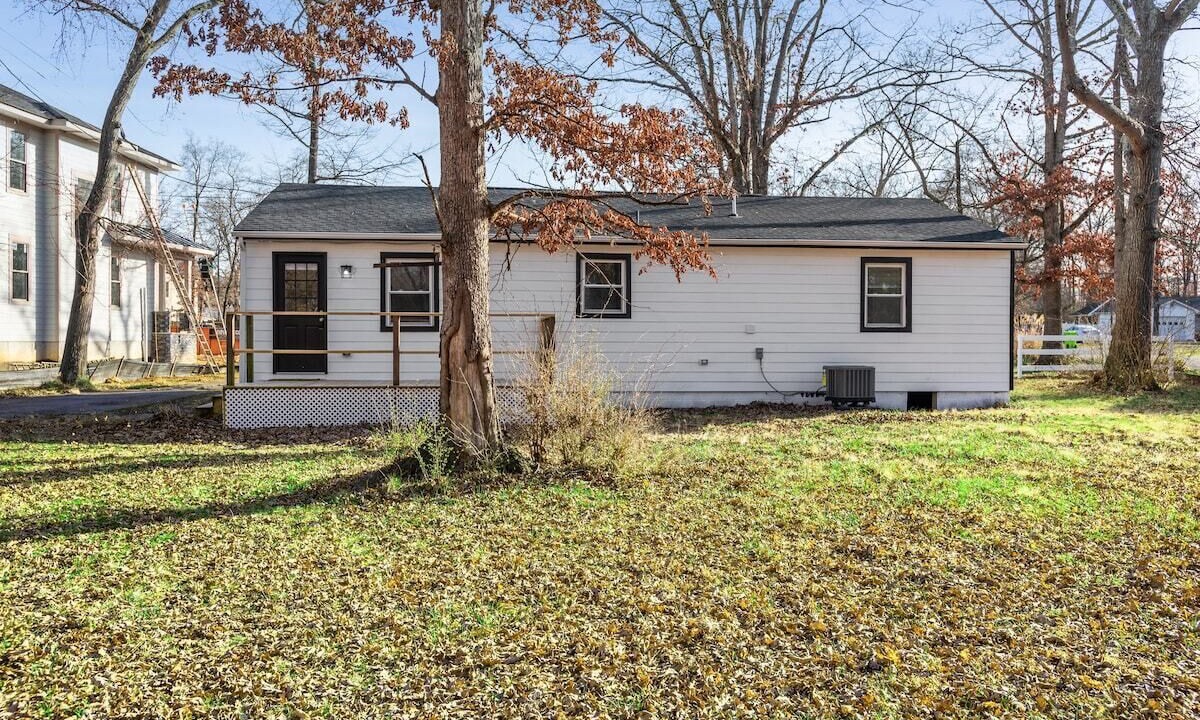 Photo of Outdoor in Potomac Falls