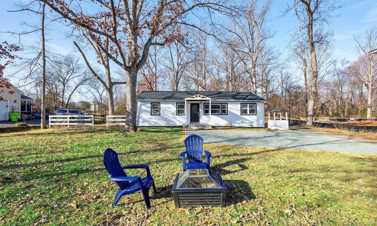 Photo of Outdoor in Potomac Falls