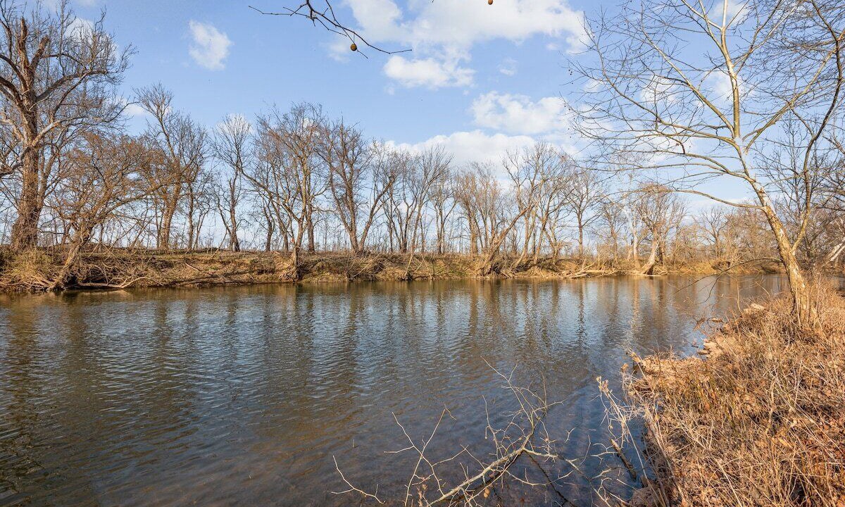 Photo of Others in Potomac Falls