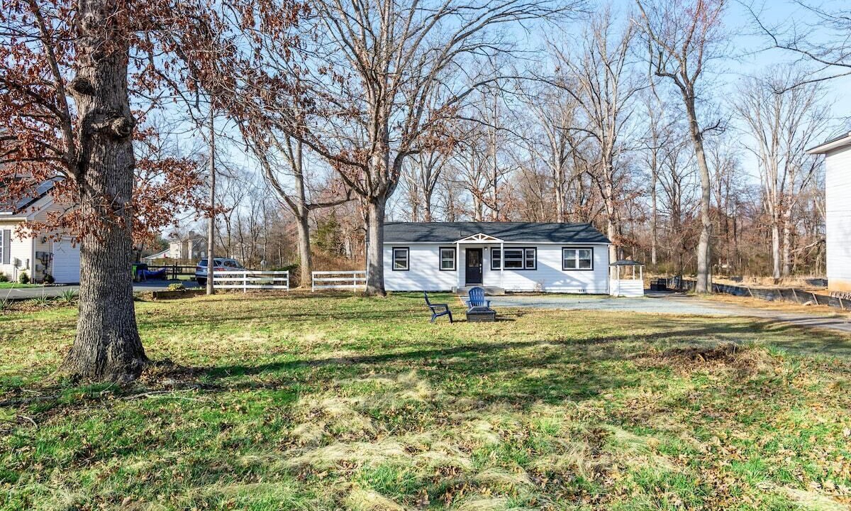 Photo of Outdoor in Potomac Falls