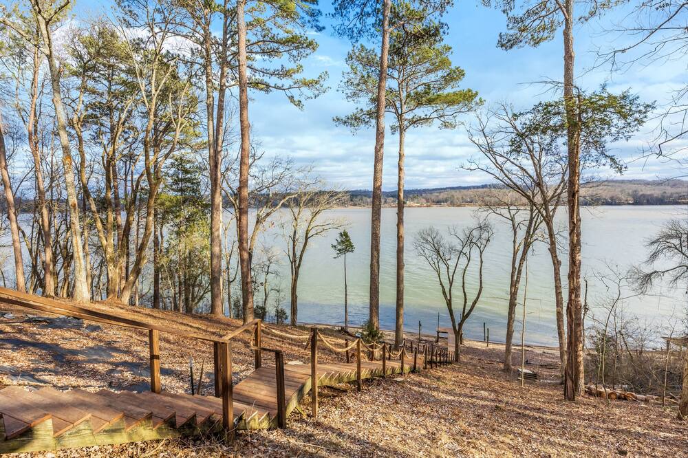 Photo of Outdoor in Chickamauga Lake
