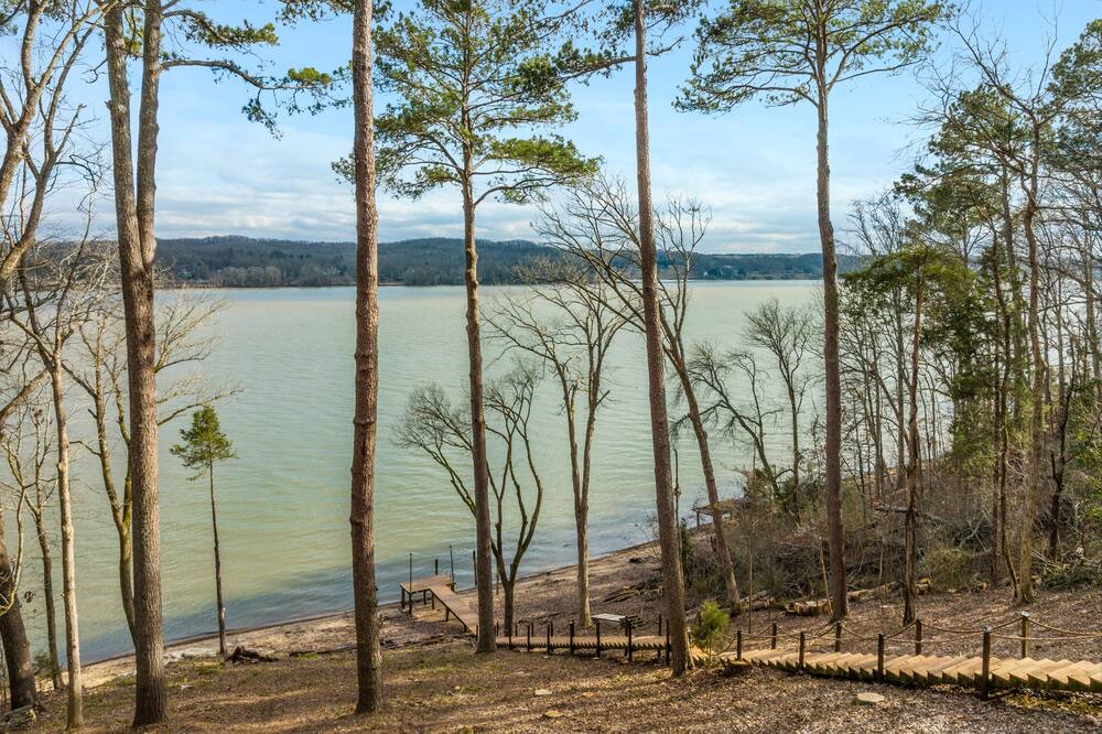 Photo of Others in Chickamauga Lake