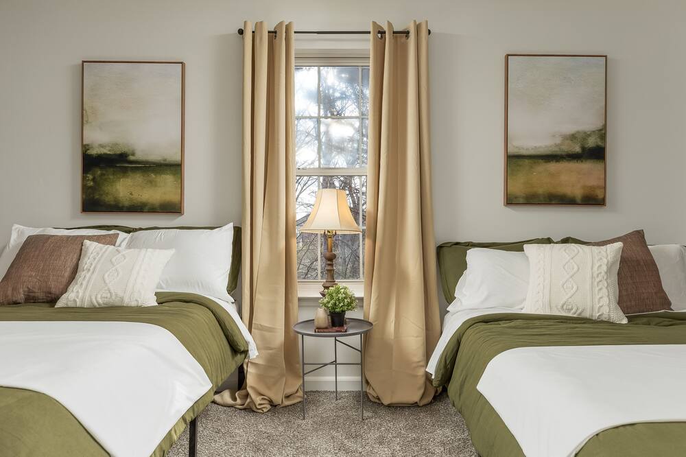Photo of Bedroom in Chickamauga Lake