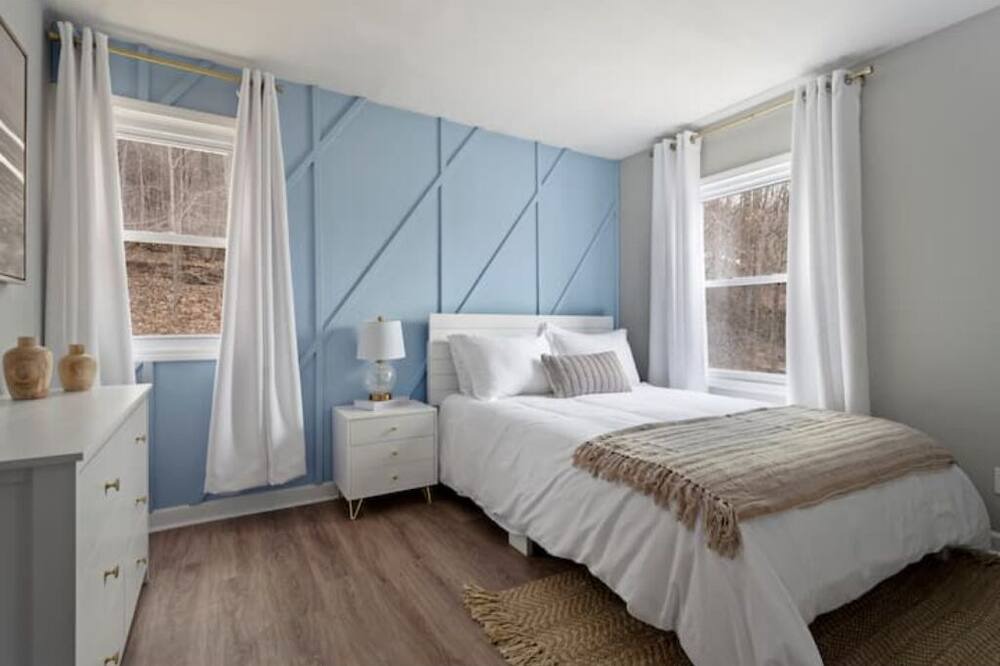 Photo of Bedroom in Marietta