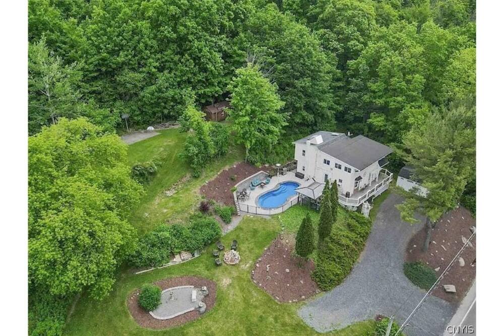 Photo of Outdoor in Marietta
