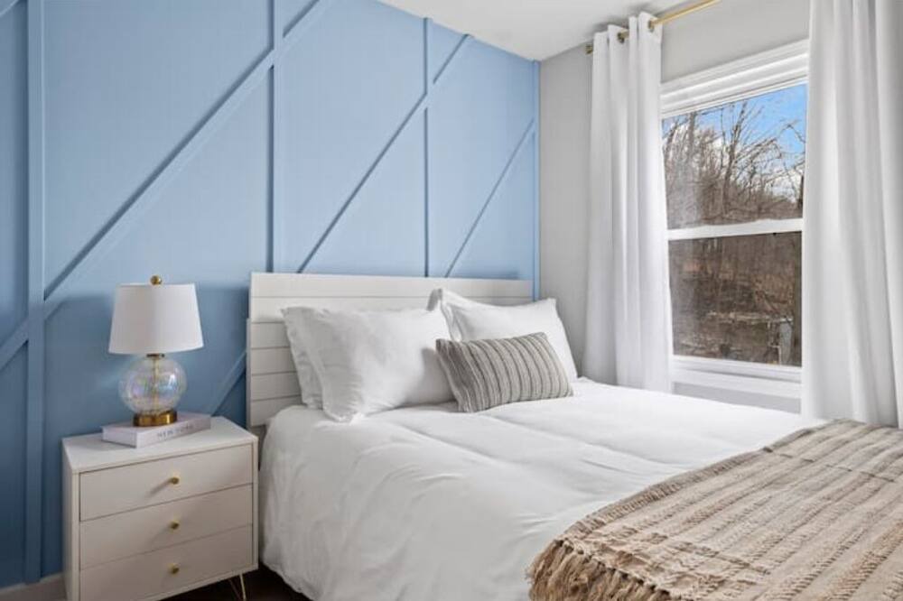 Photo of Bedroom in Marietta