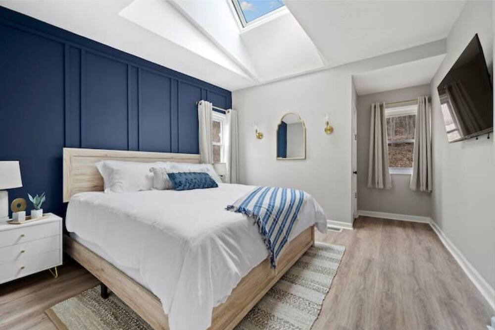 Photo of Bedroom in Marietta