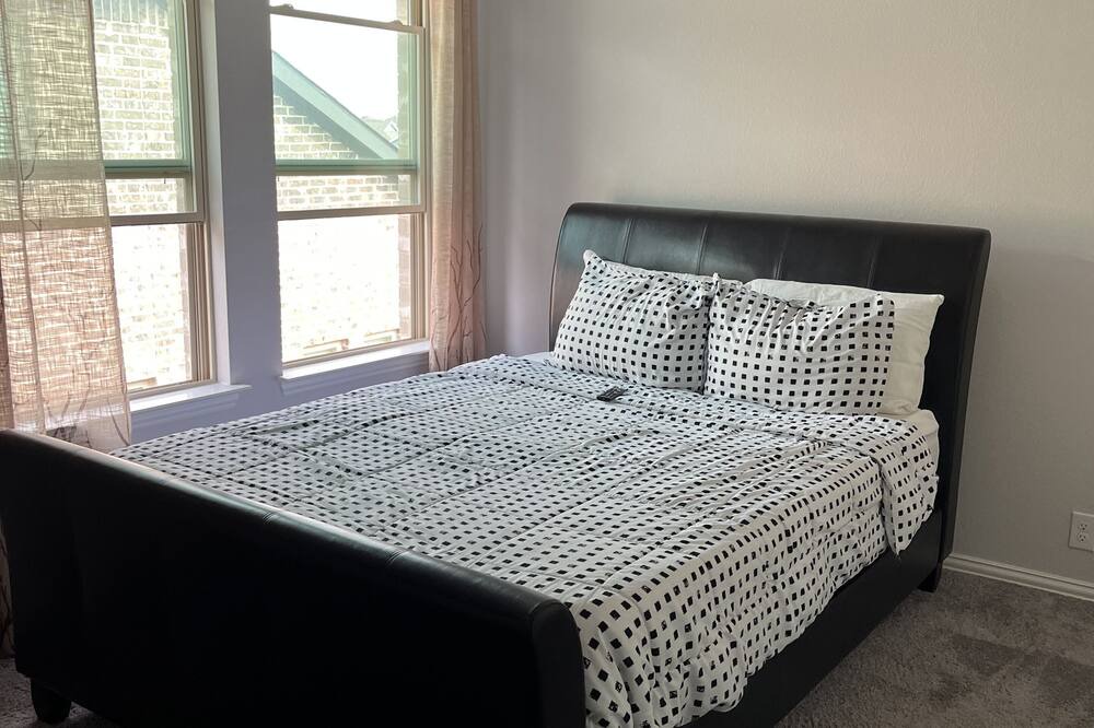 Photo of Bedroom in Elmo