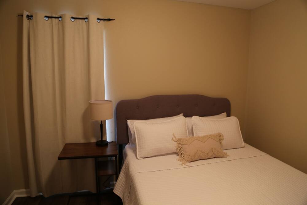 Photo of Bedroom in Thomasville