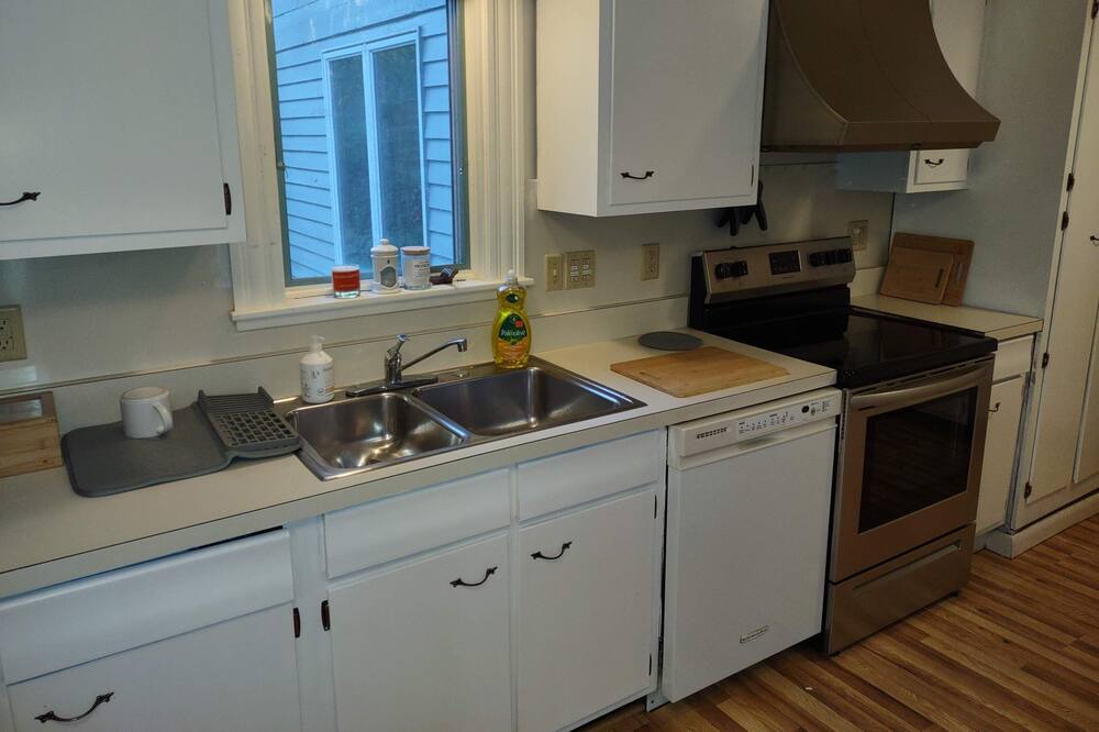 Photo of Kitchen in South Eliot