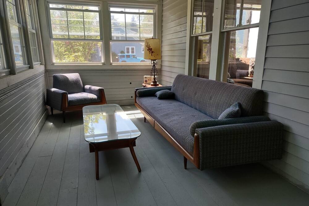 Photo of Others in South Eliot