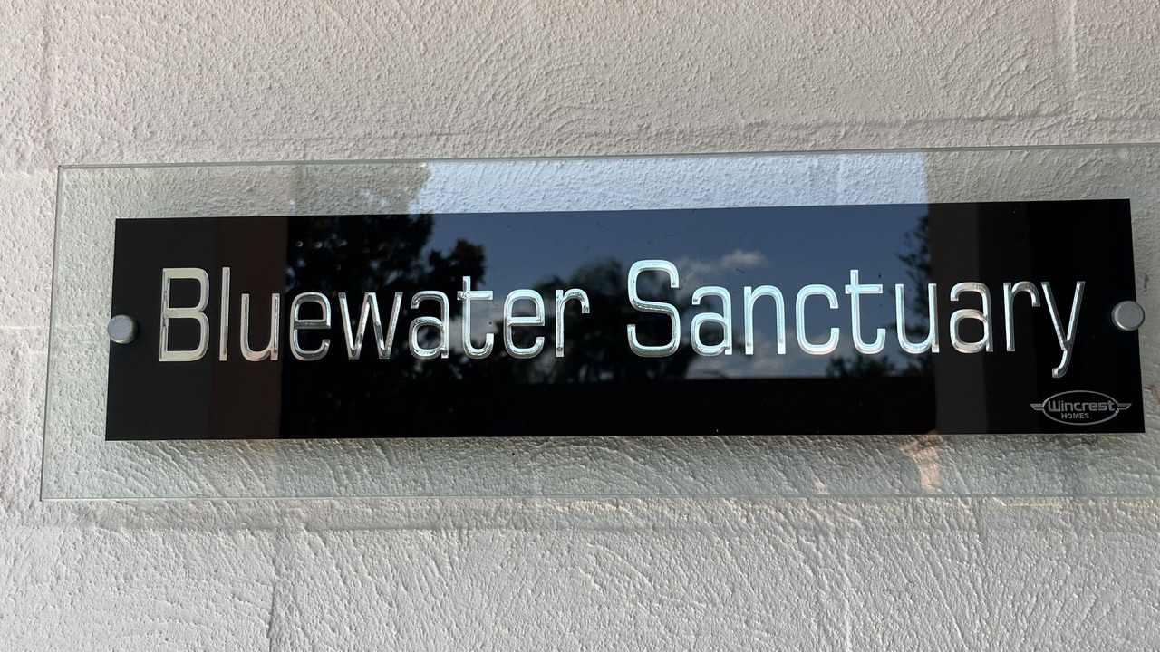 Photo of Others in Tascott