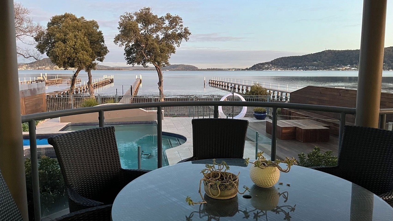 Photo of Outdoor in Tascott