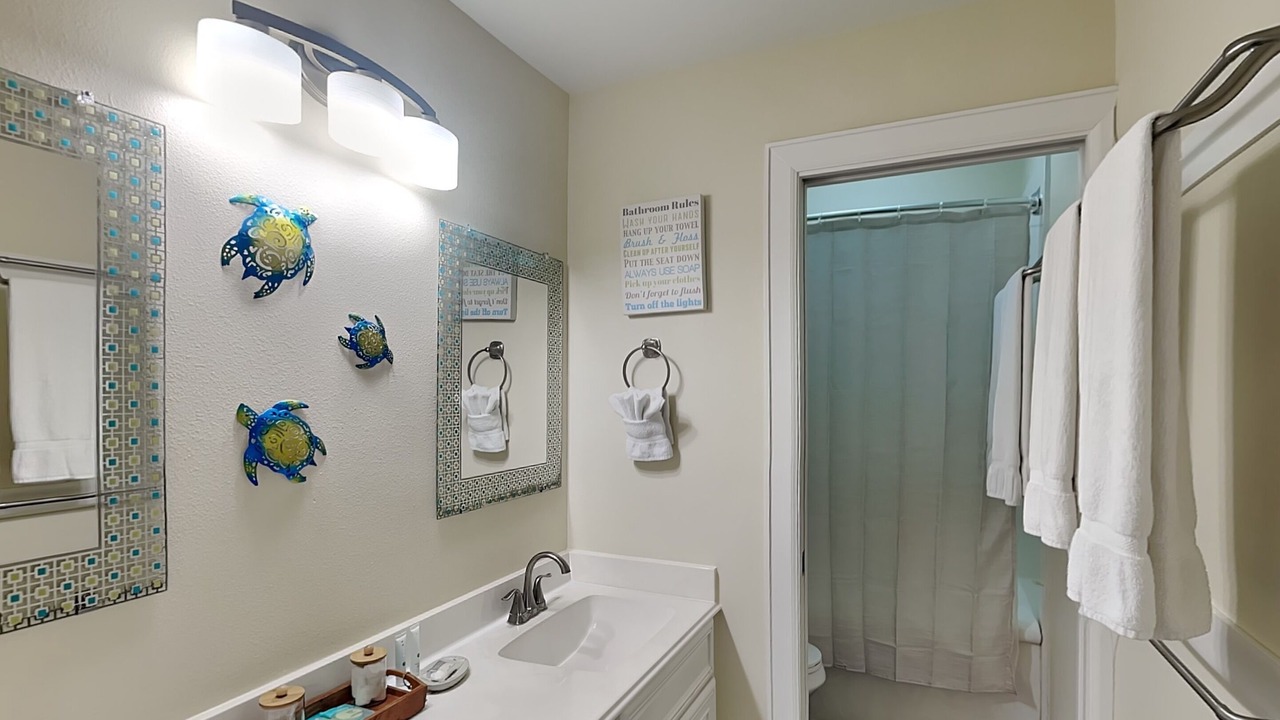 Photo of Bathroom in Surfside Beach