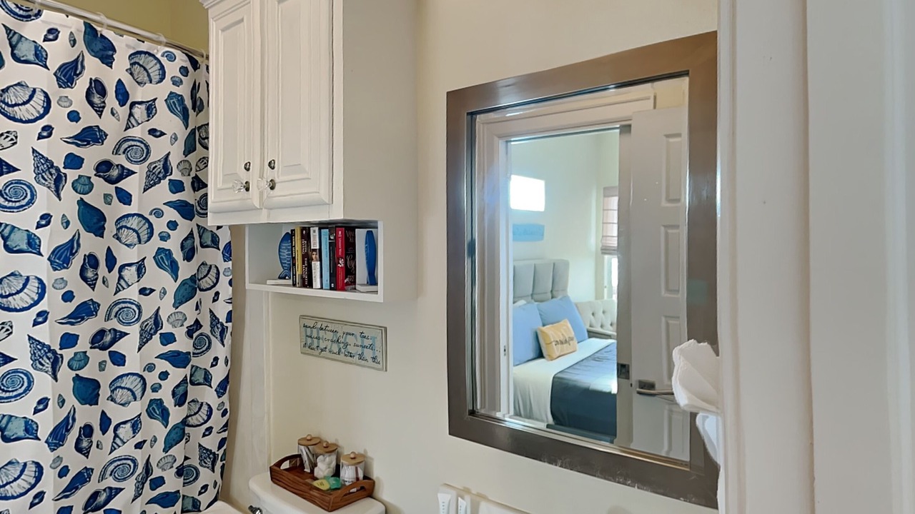 Photo of Bathroom in Surfside Beach
