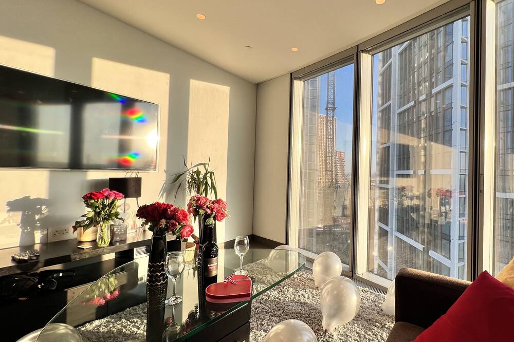 Photo of Others in Vincent Square