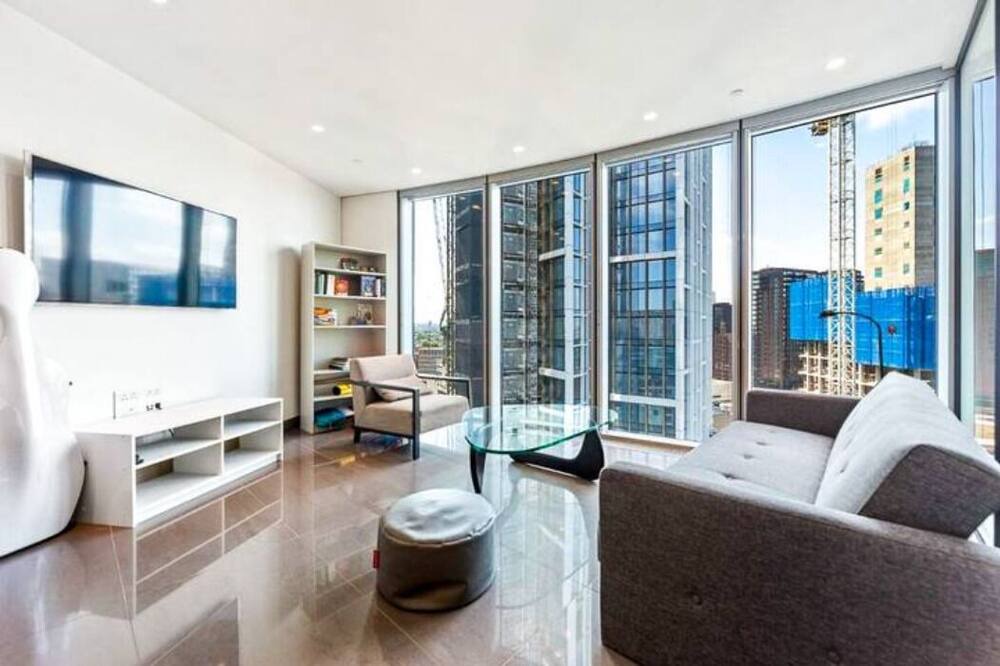 Photo of Livingroom in Vincent Square