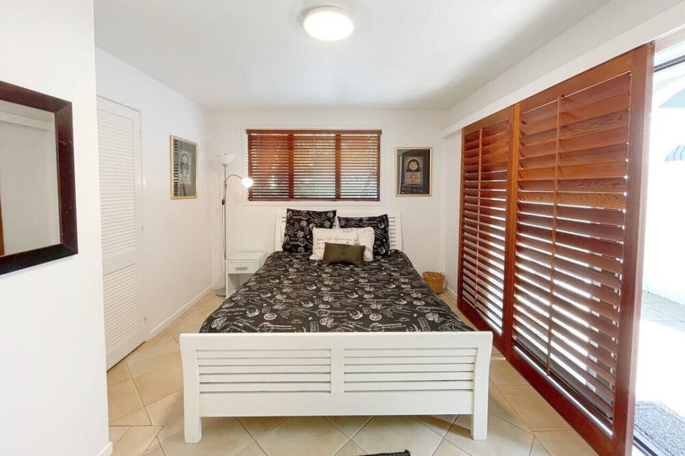 Photo of Others in Onetangi